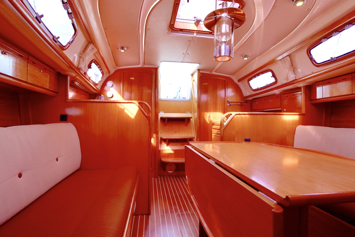 foto: 35 Bavaria  33 Cruiser