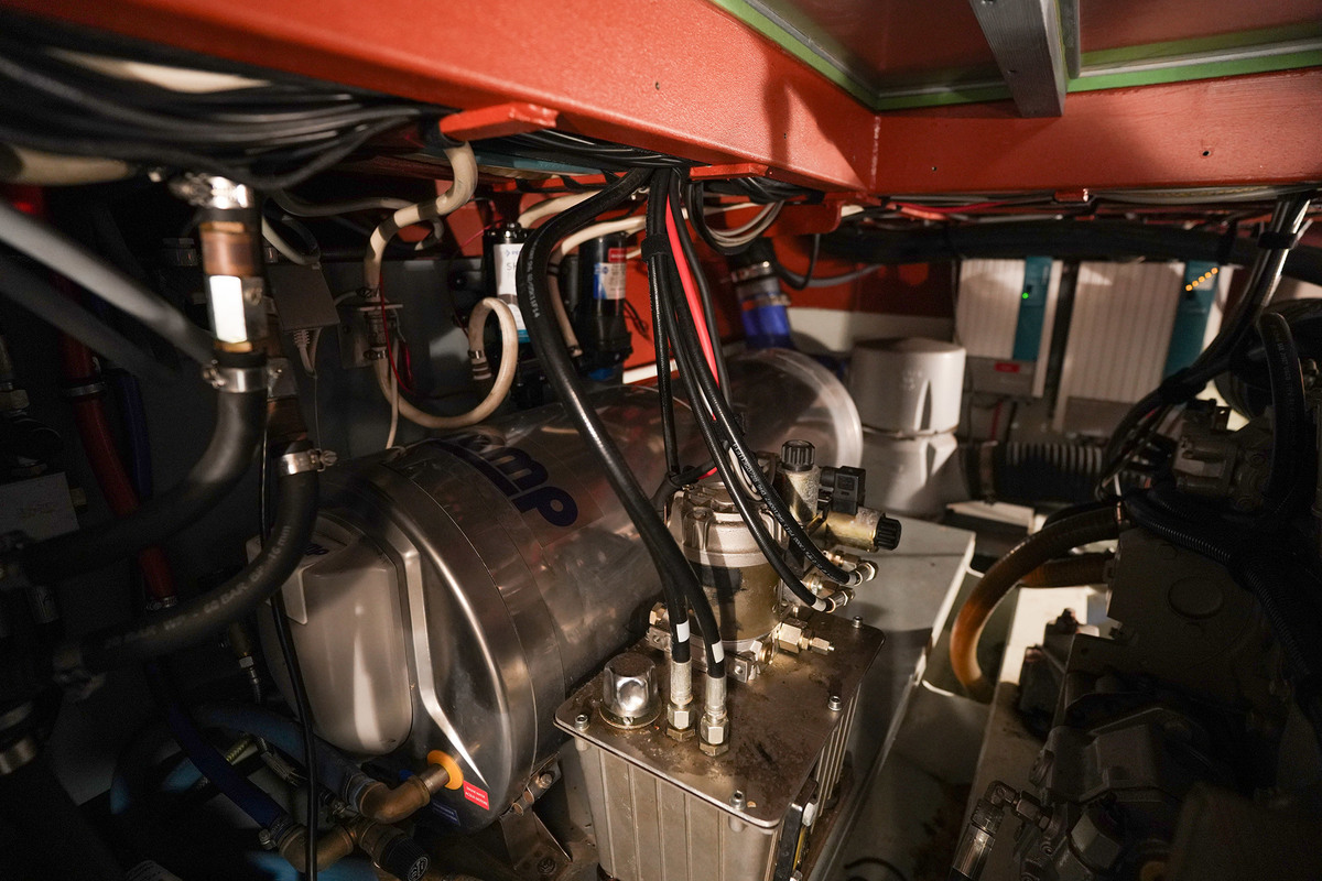 foto: 82 Linssen Grand Sturdy 500 Variotop Mark II