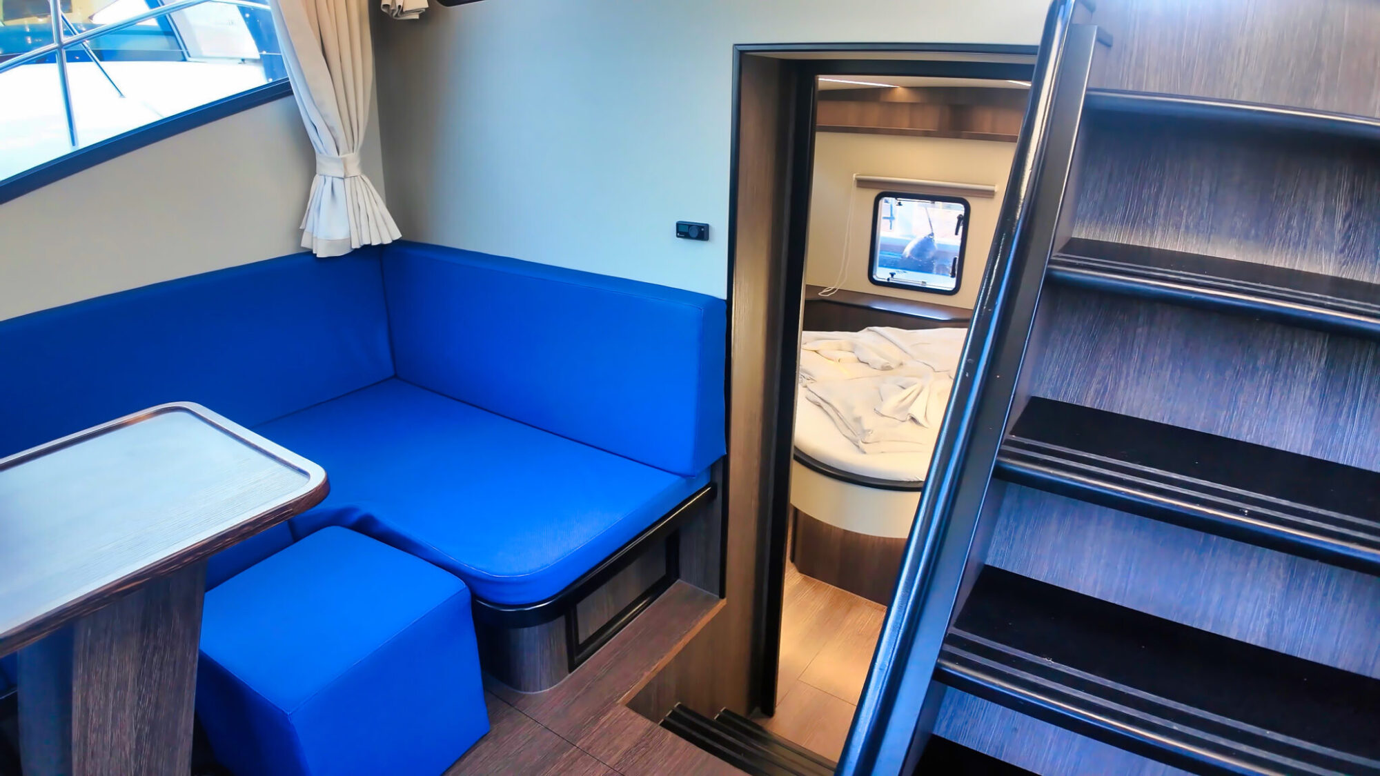 foto: 47 Vacance Vacance 12.00 AK Cabrio