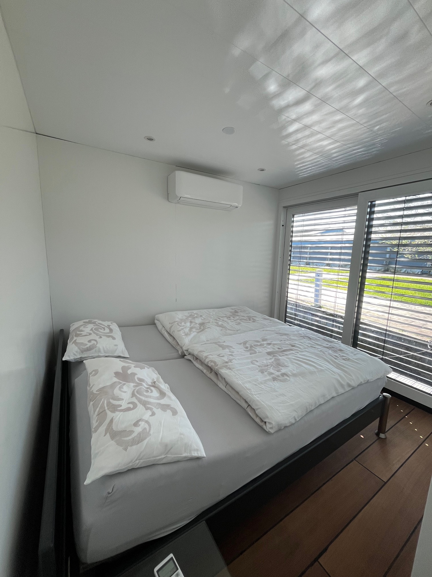 foto: 32 Dock 25 Houseboat 16 X 5 (met Ligplaats)