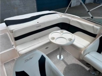 foto: 11  Rinker Captiva  212