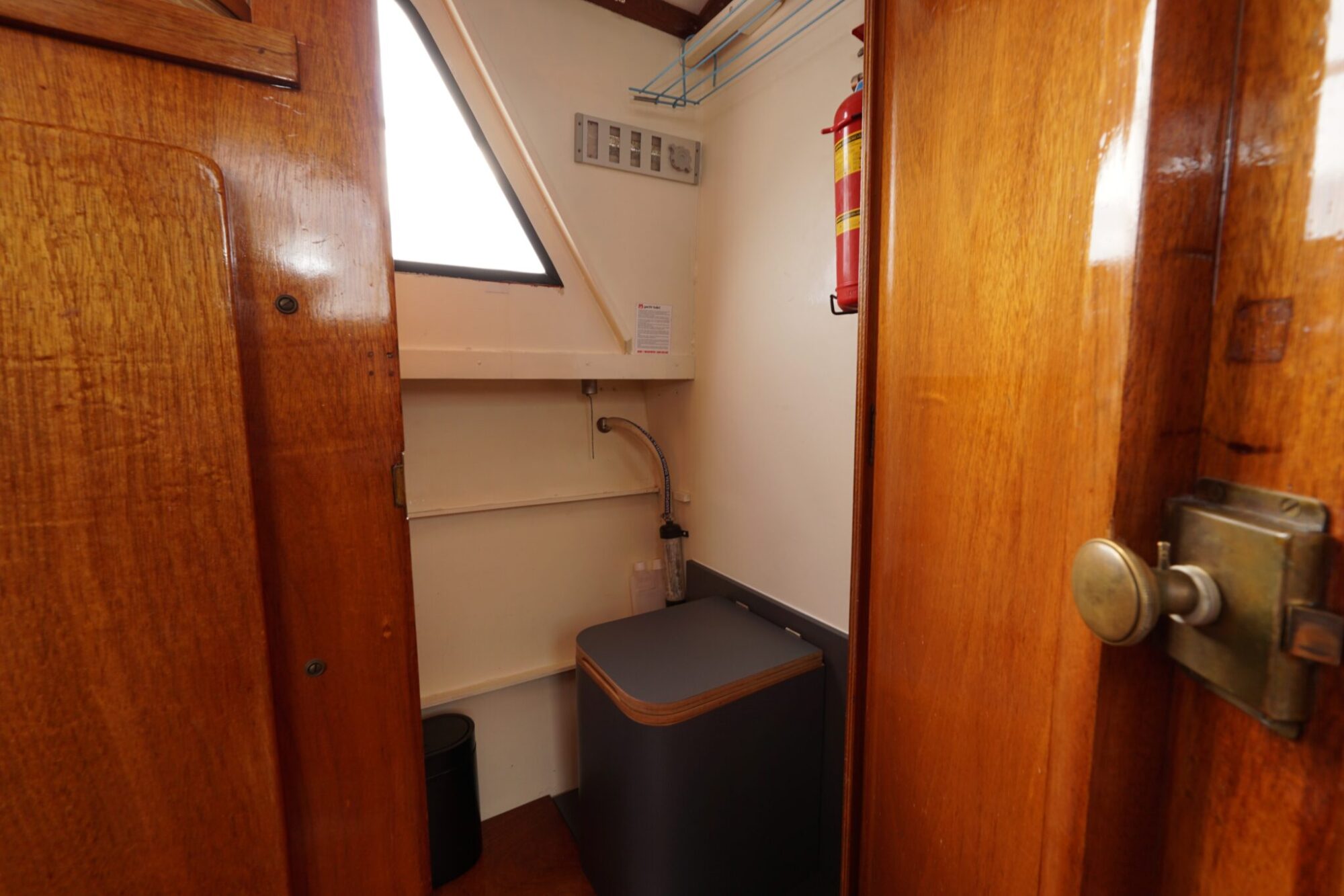 foto: 38 Doerak Doerak 9.50 AK