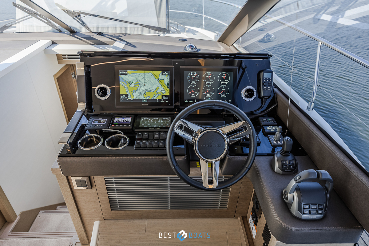 foto: 77 Prestige 520 FLY