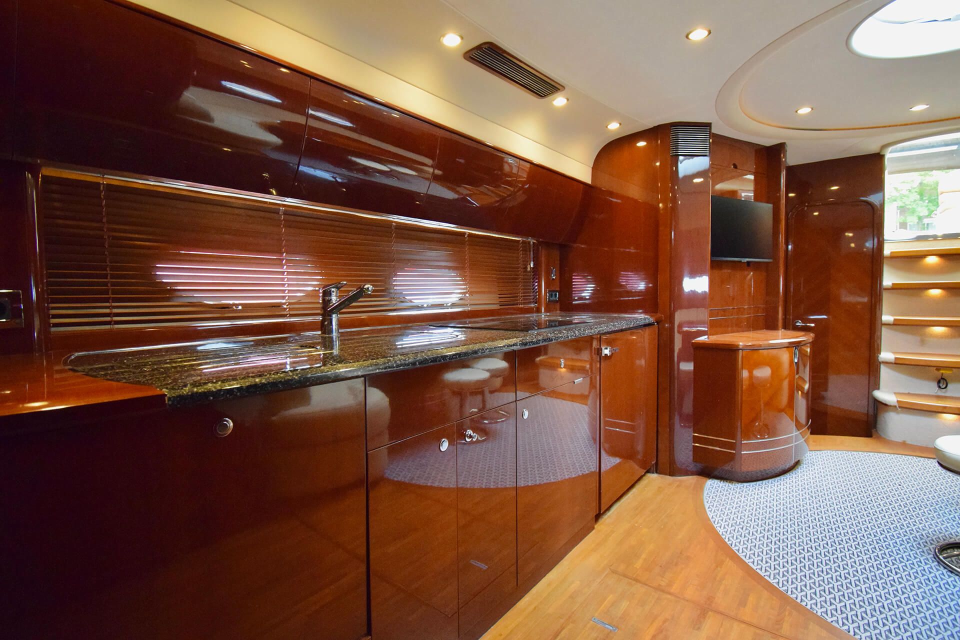 foto: 18 Princess  V58 HT