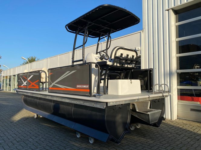 foto: 15 Funcruiser Pontoon 650