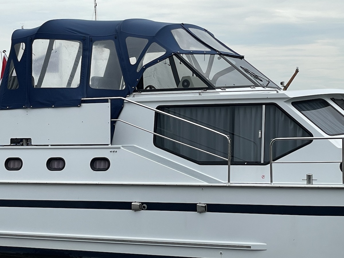 foto: 22 Bach 1050 GS