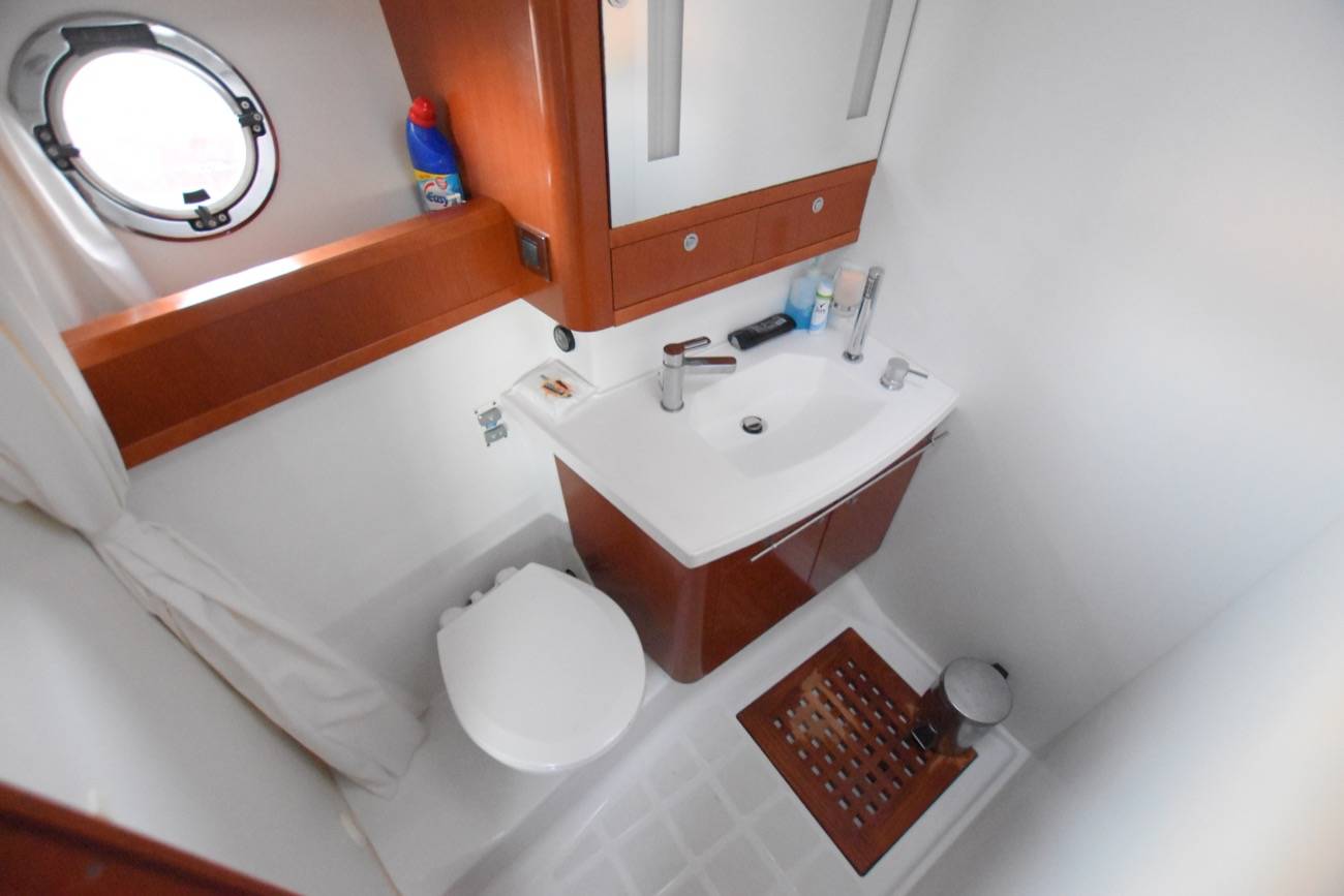 foto: 33 Beneteau Swift Trawler 44