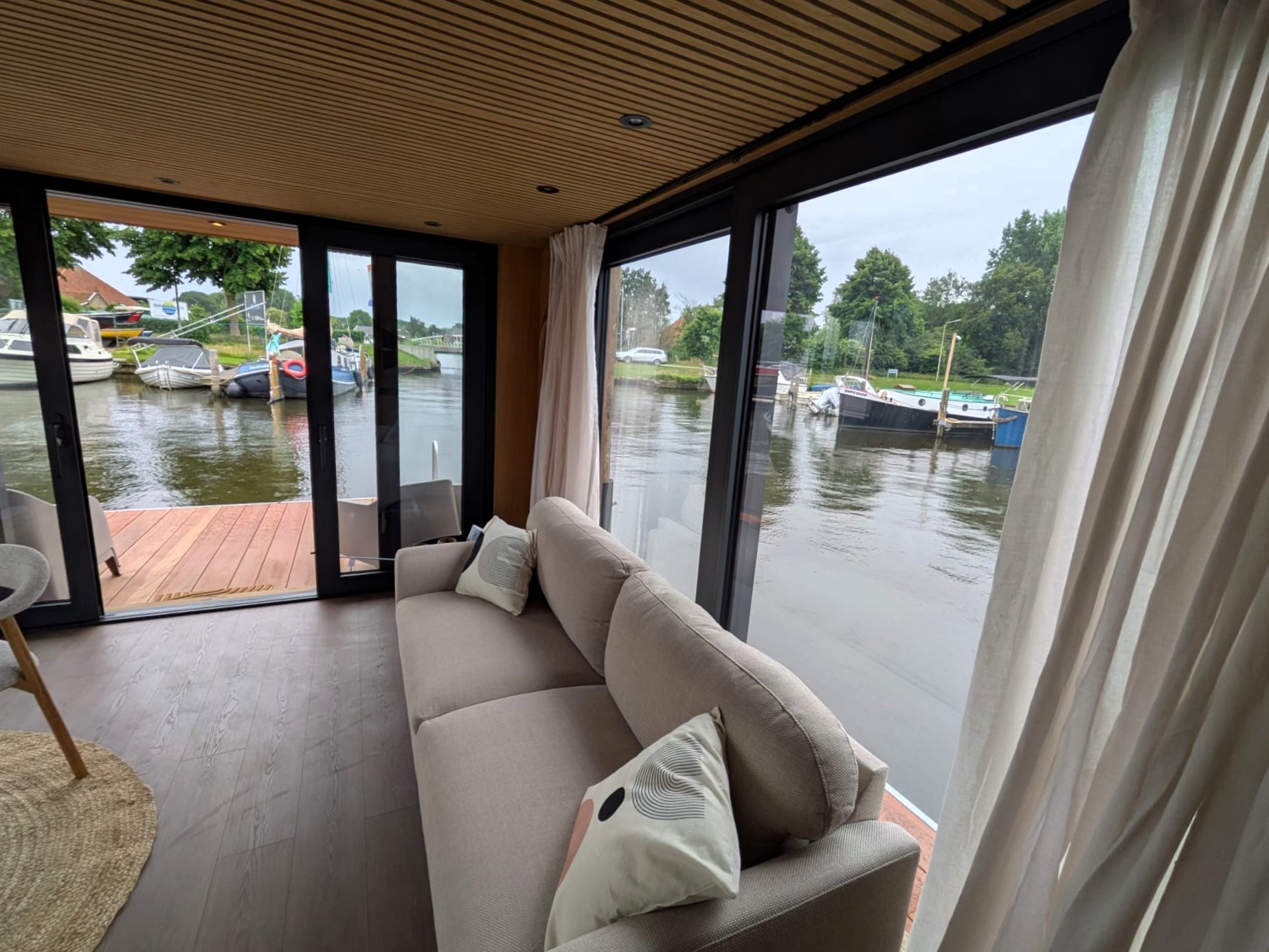foto: 45 Surla 12 Houseboat Met (koop)ligplaats