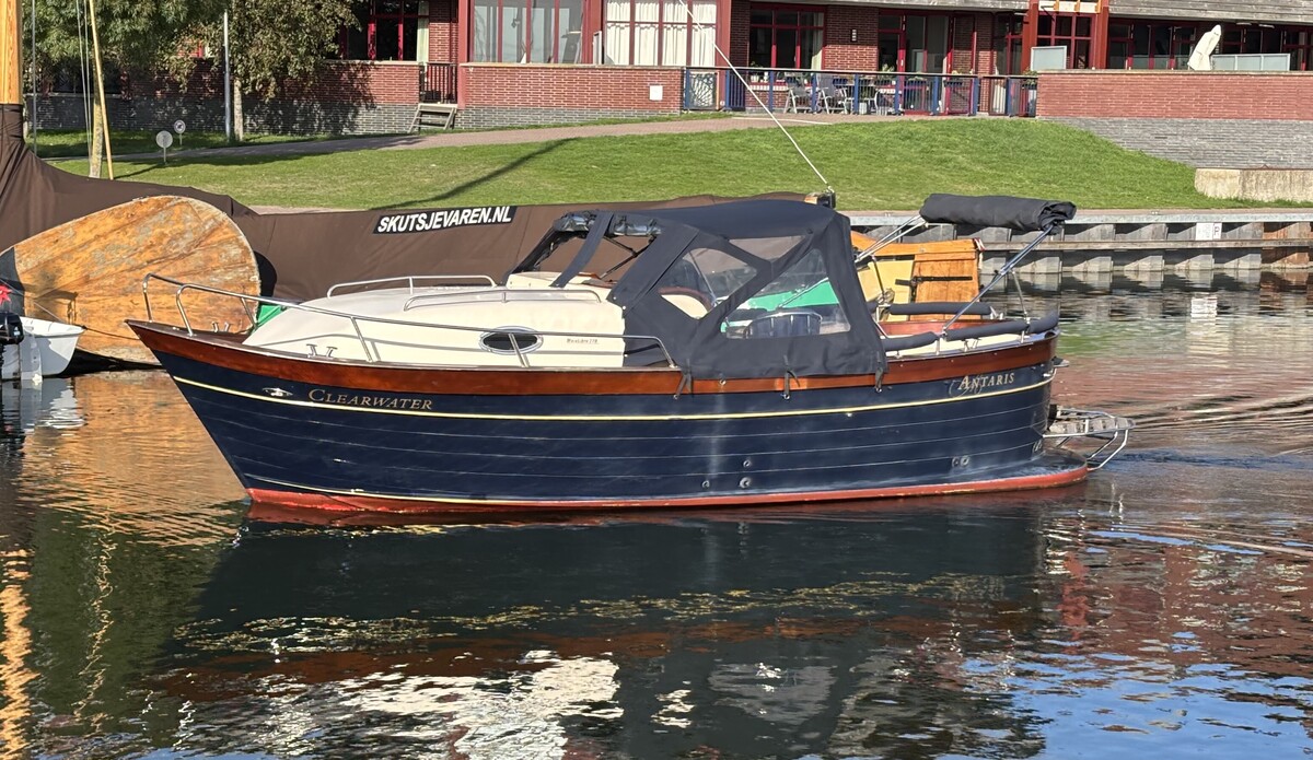 foto: 37 Antaris Mare Libre 770