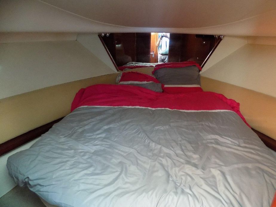 foto: 8 Jeanneau Prestige 32 Fly