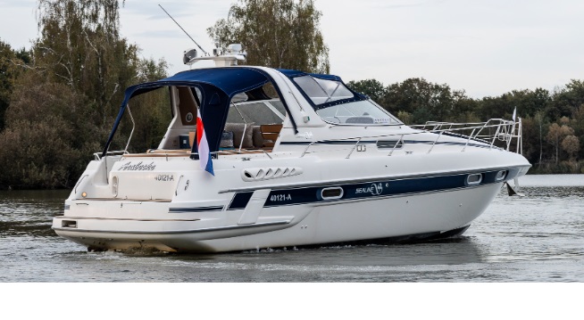 foto: 4 Sealine  380 Ambassador