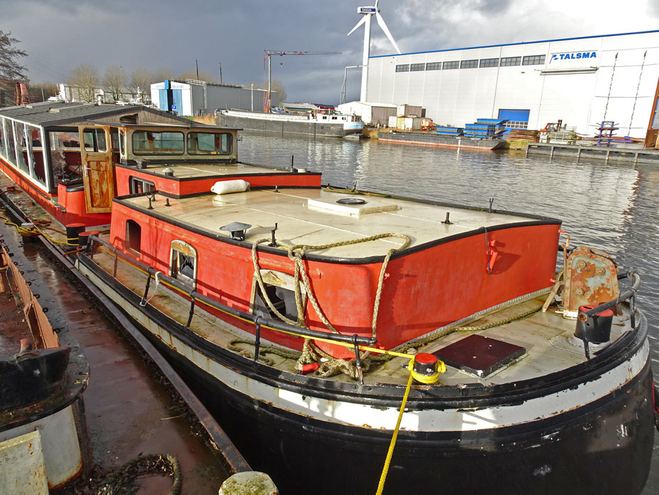 foto: 32 Casco Spits Woonschip 38.00