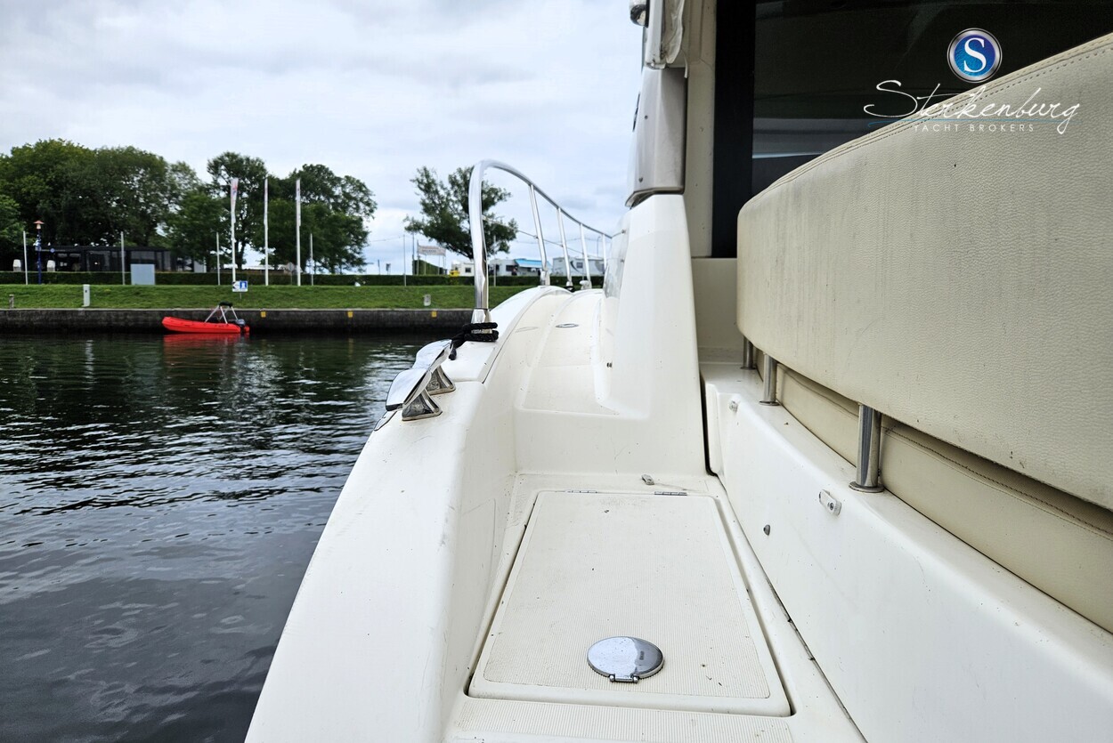 foto: 89 Jeanneau Prestige 42S