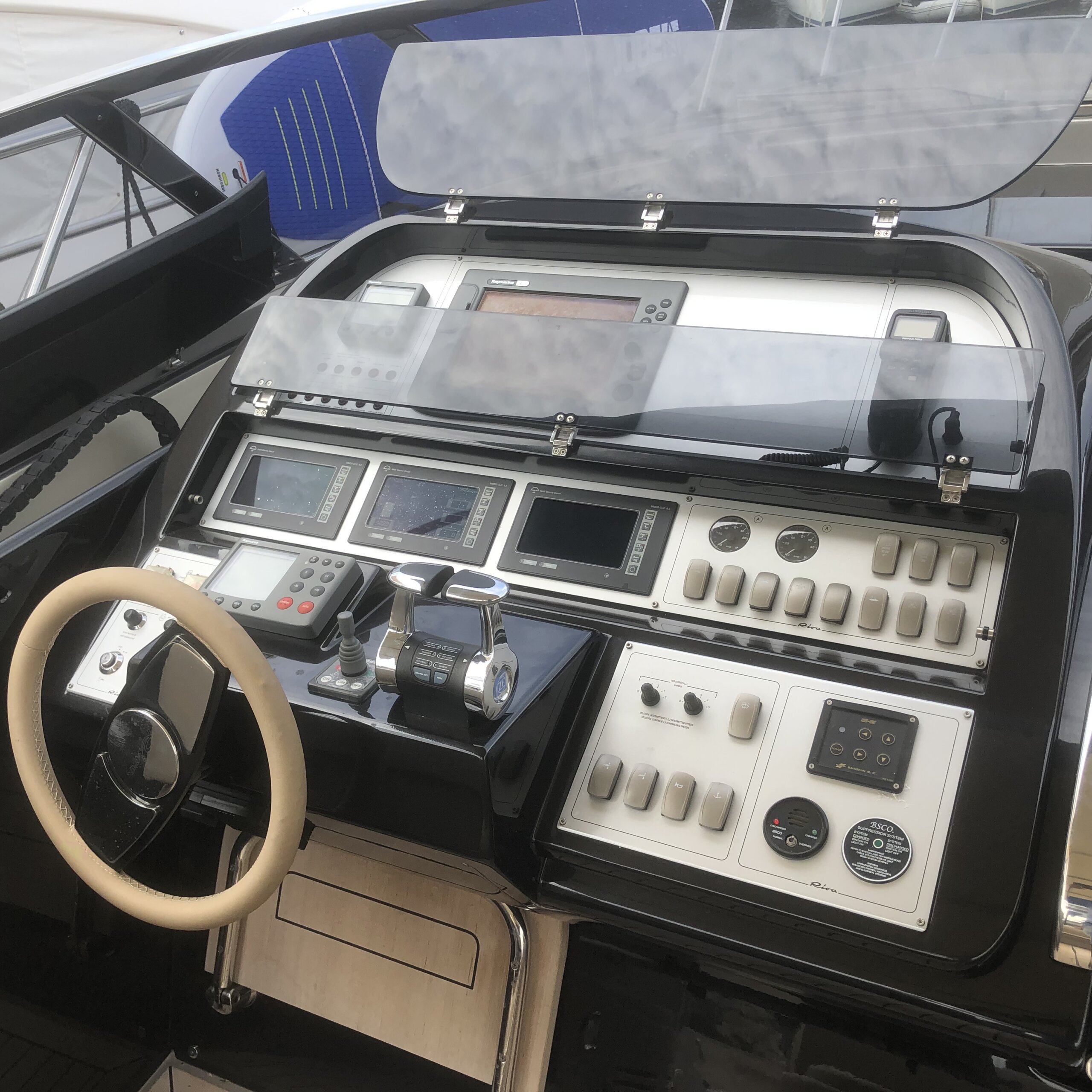 foto: 95 Riva 52 Rivale