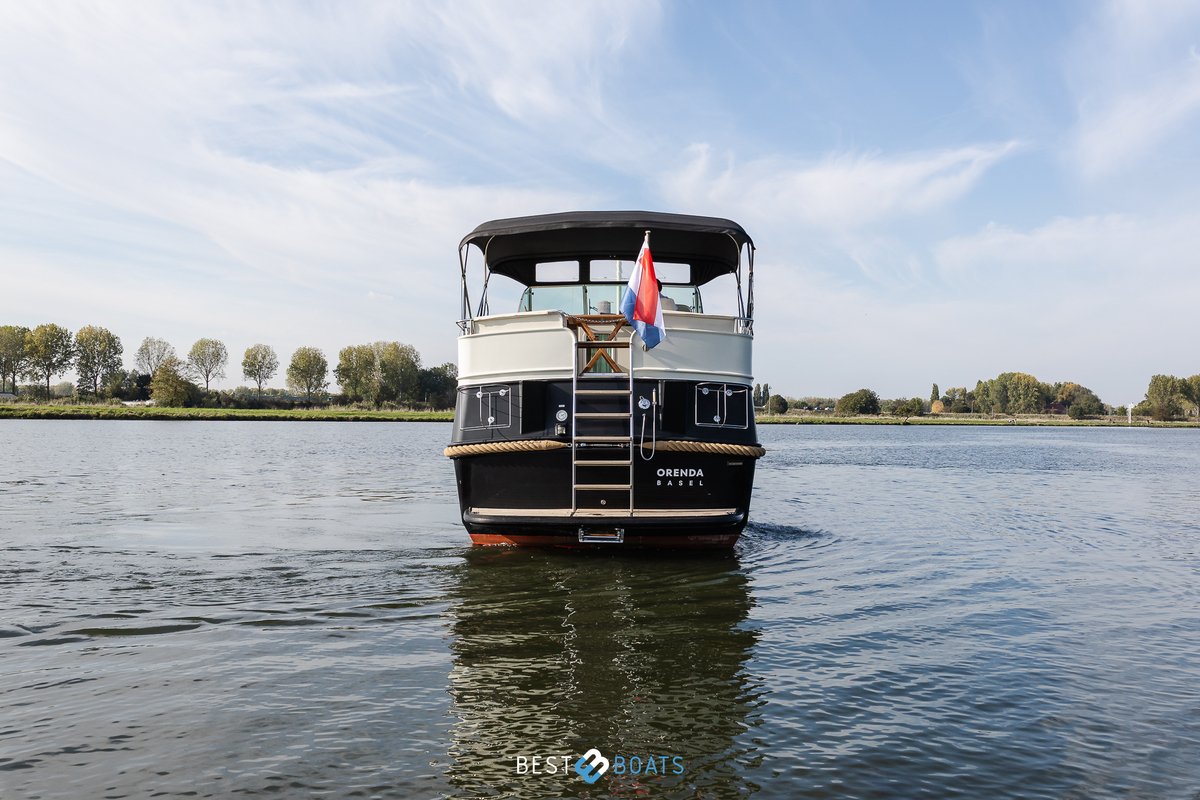 foto: 43 Linssen Grand Sturdy 380 AC 