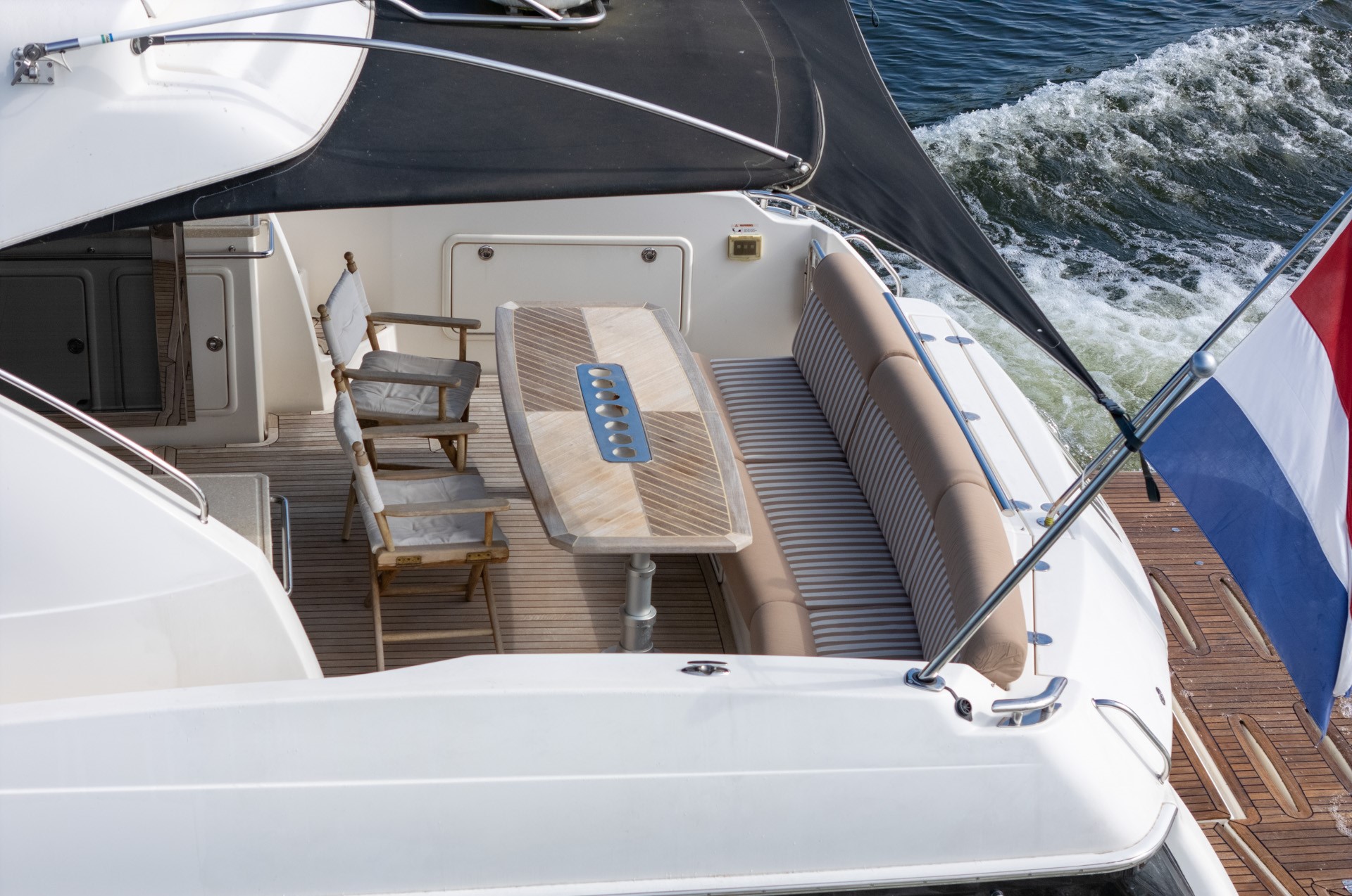 foto: 31 Rivièra 4700 Sport Yacht