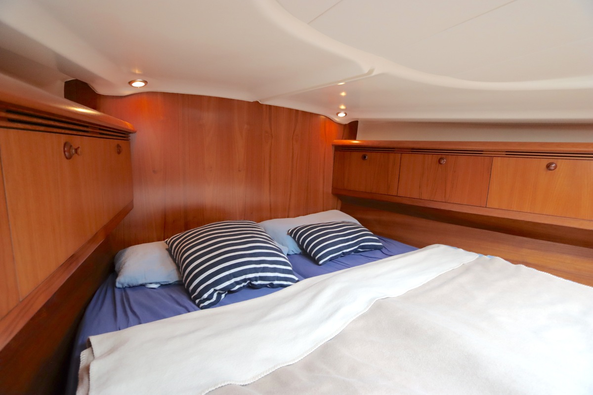 foto: 31 Jeanneau  Sun Odyssey 49 DS