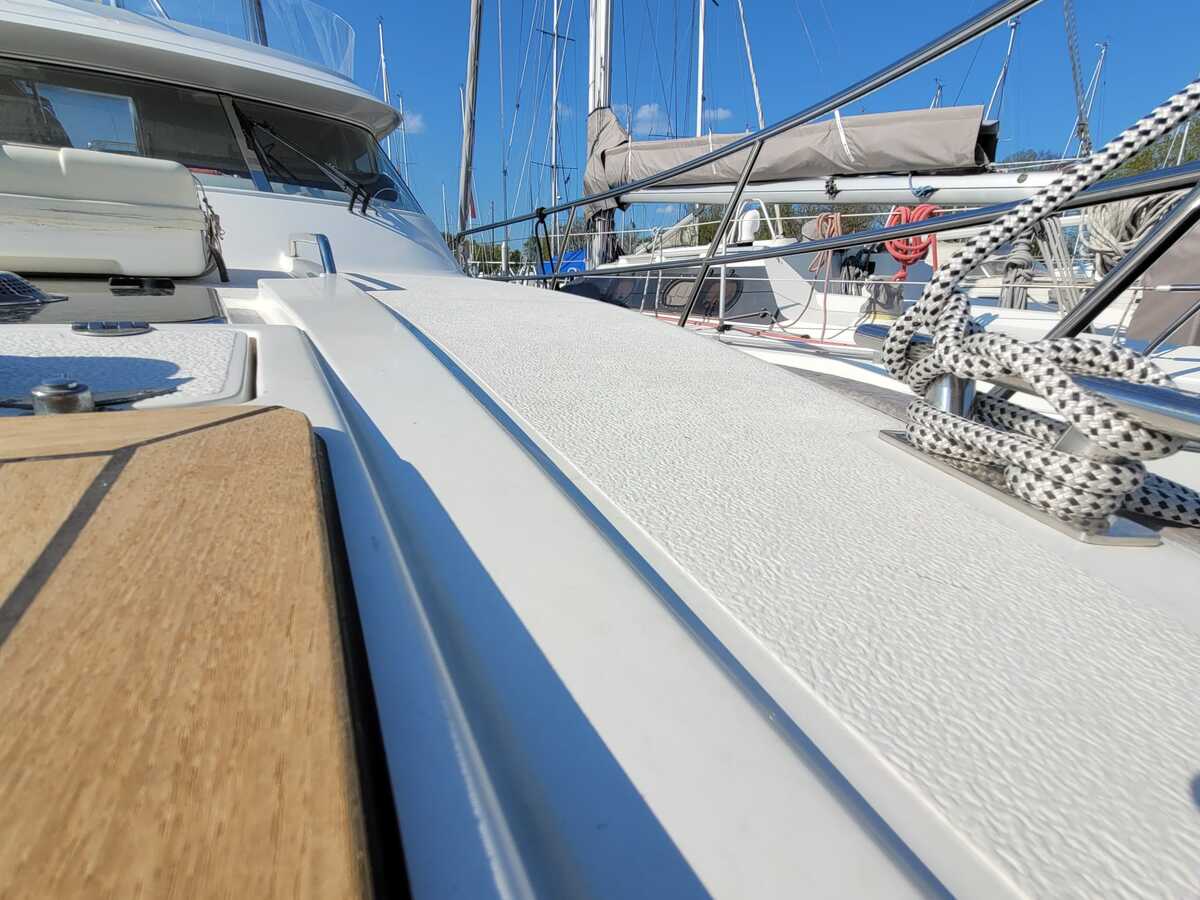 foto: 35 Nimbus 380 Commander