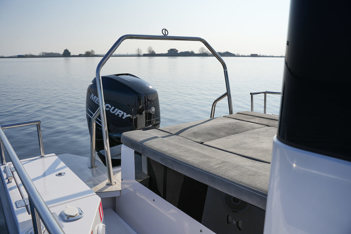 foto: 45 Axopar 28 Cabin - AC