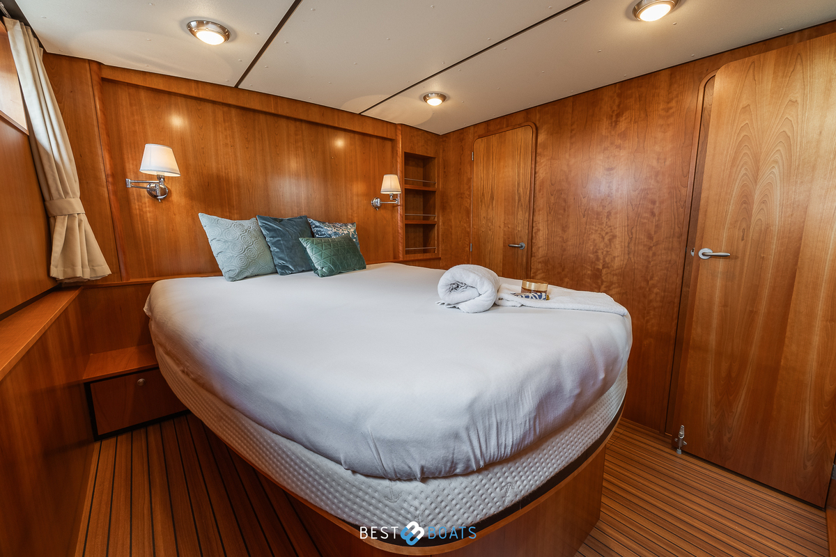 foto: 47 Linssen Grand Sturdy 40.9 AC