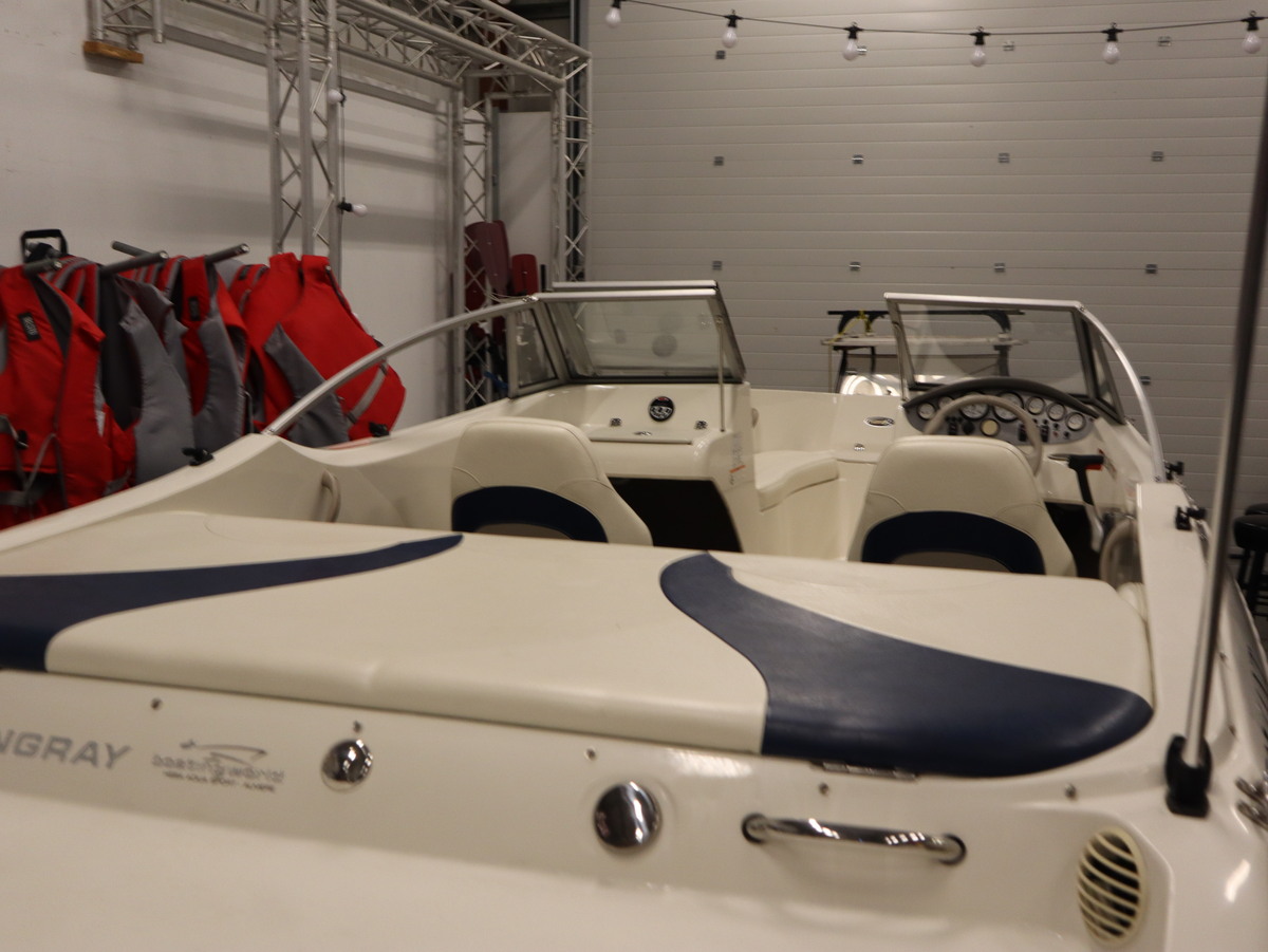 foto: 69 Stingray 195RX