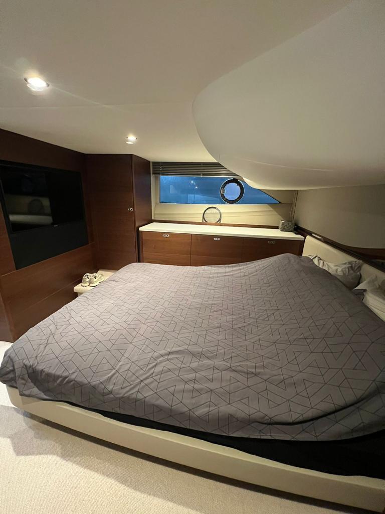 foto: 80 Princess F45