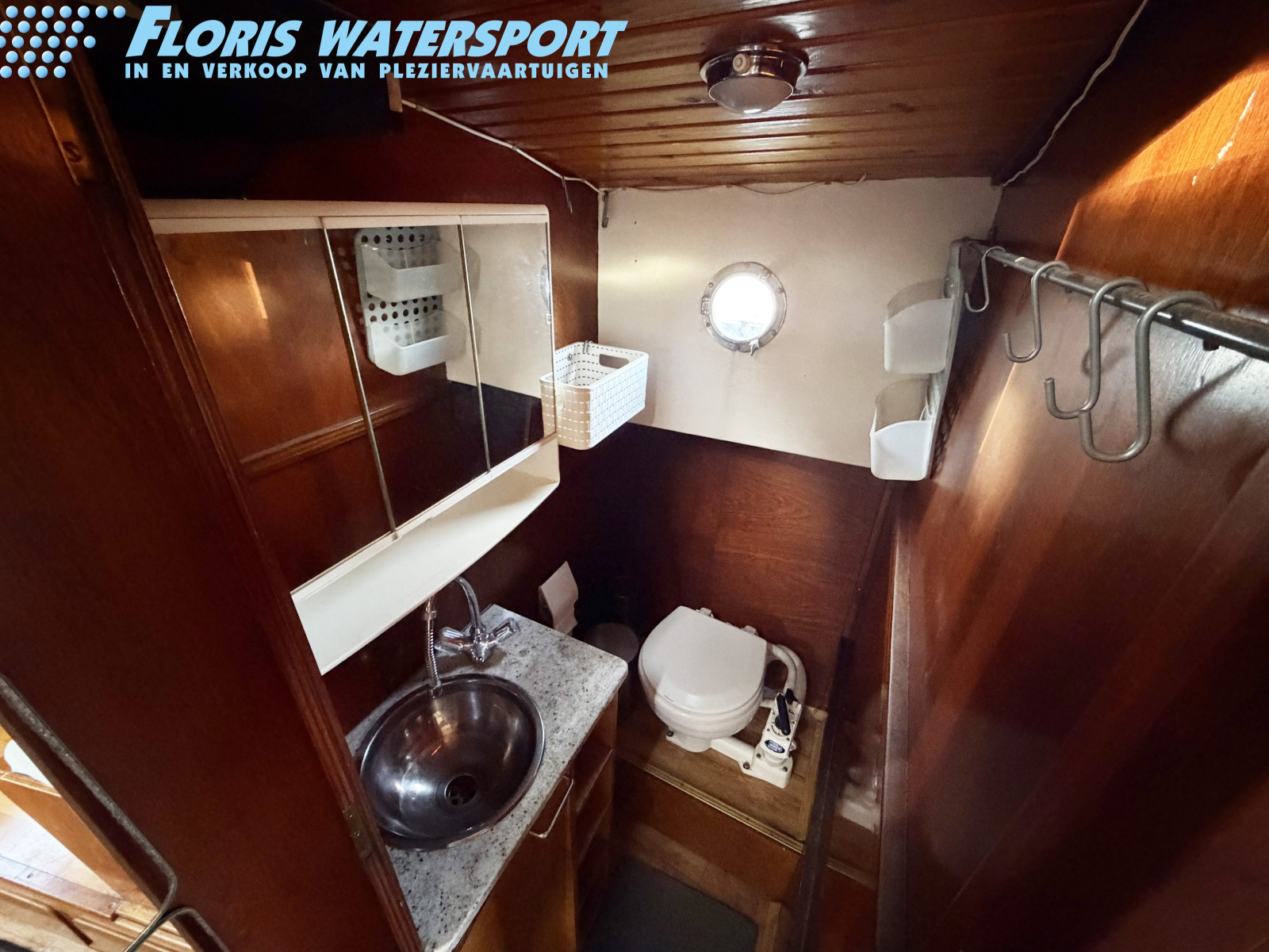 foto: 16 De Ruiterkruiser 1050