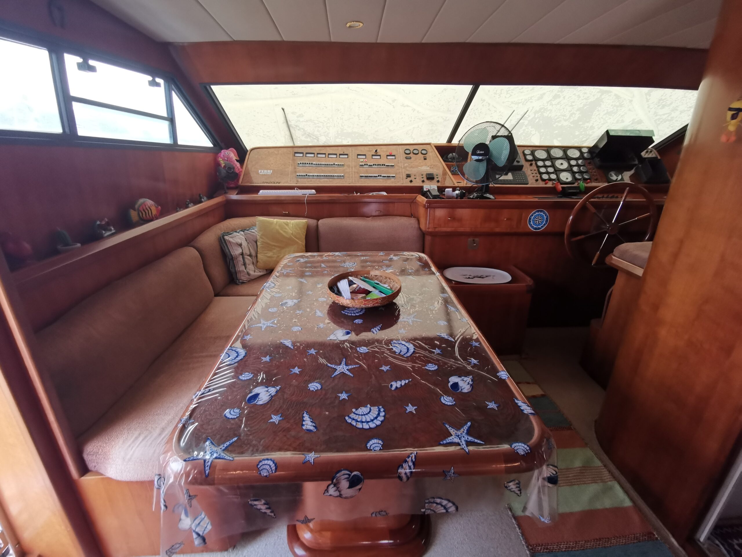 foto: 9 C.N Firebird 65 geschikt voor bewoning 