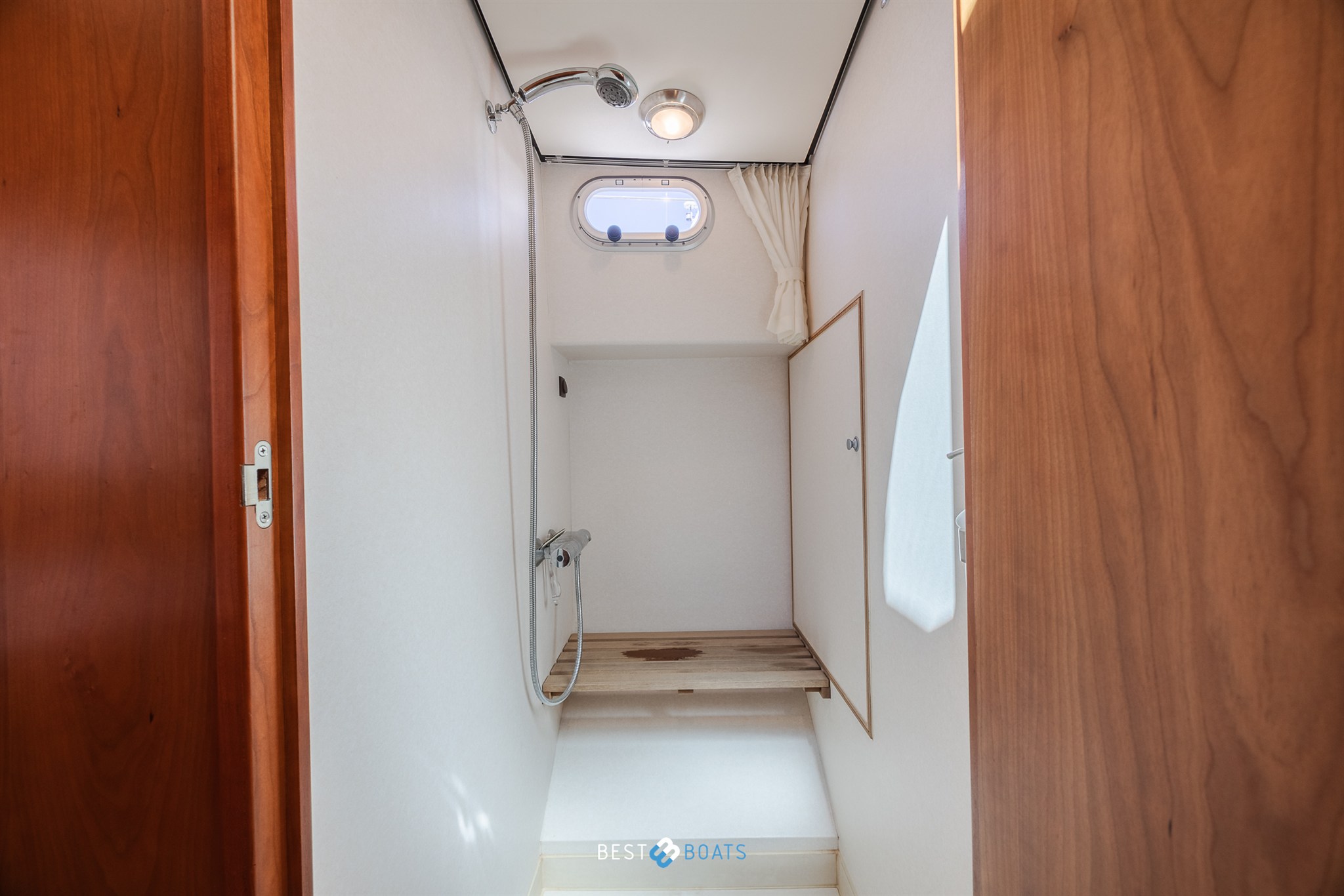 foto: 61 Linssen Grand Sturdy 45.9 AC
