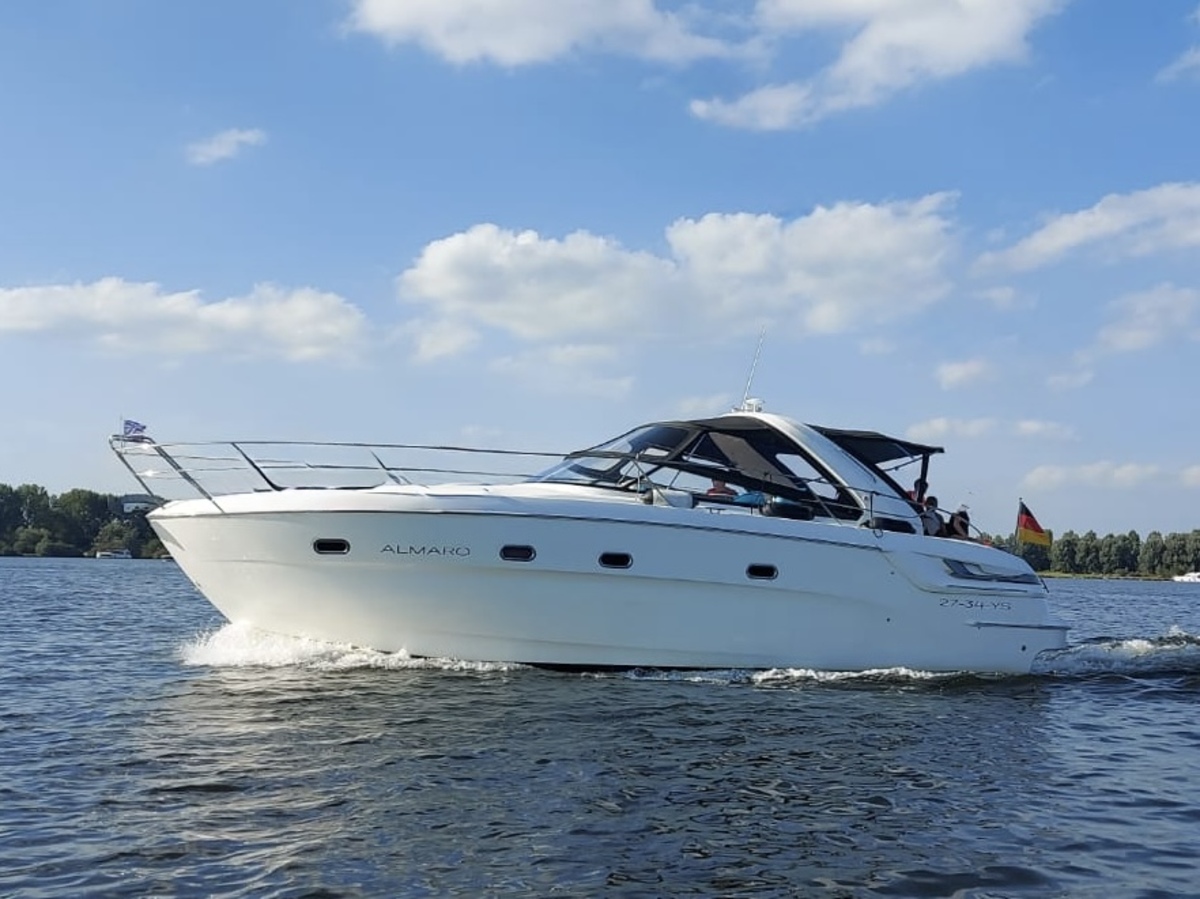 hoofdfoto: 1 Bavaria  38 Sport