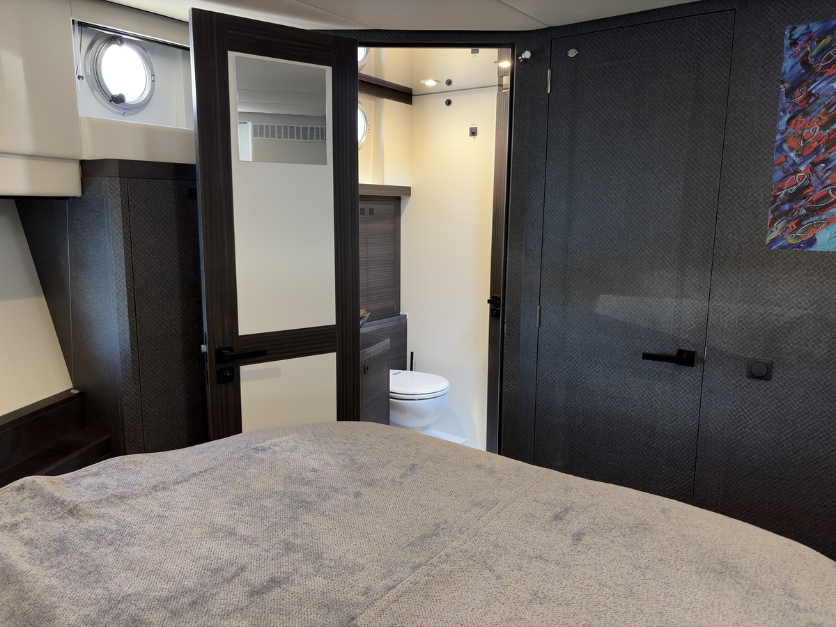 foto: 28 Boarncruiser 44 Elegance AC