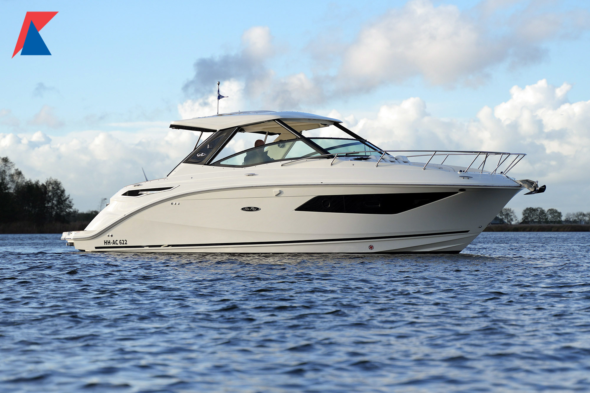 Sea Ray Sundancer 320