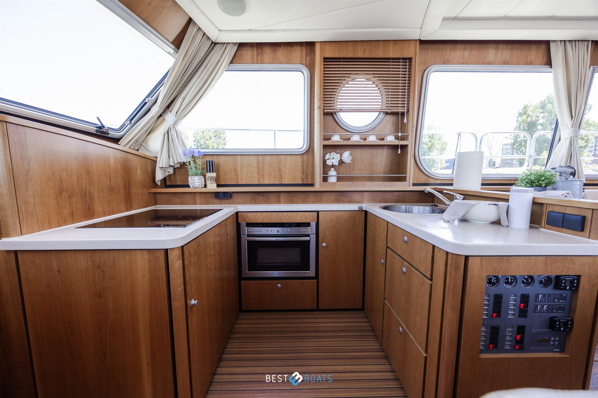 foto: 33 Linssen Grand Sturdy 45.9 AC