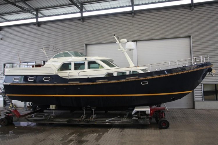 Linssen Grand Sturdy 470 AC MkII Stabilizers