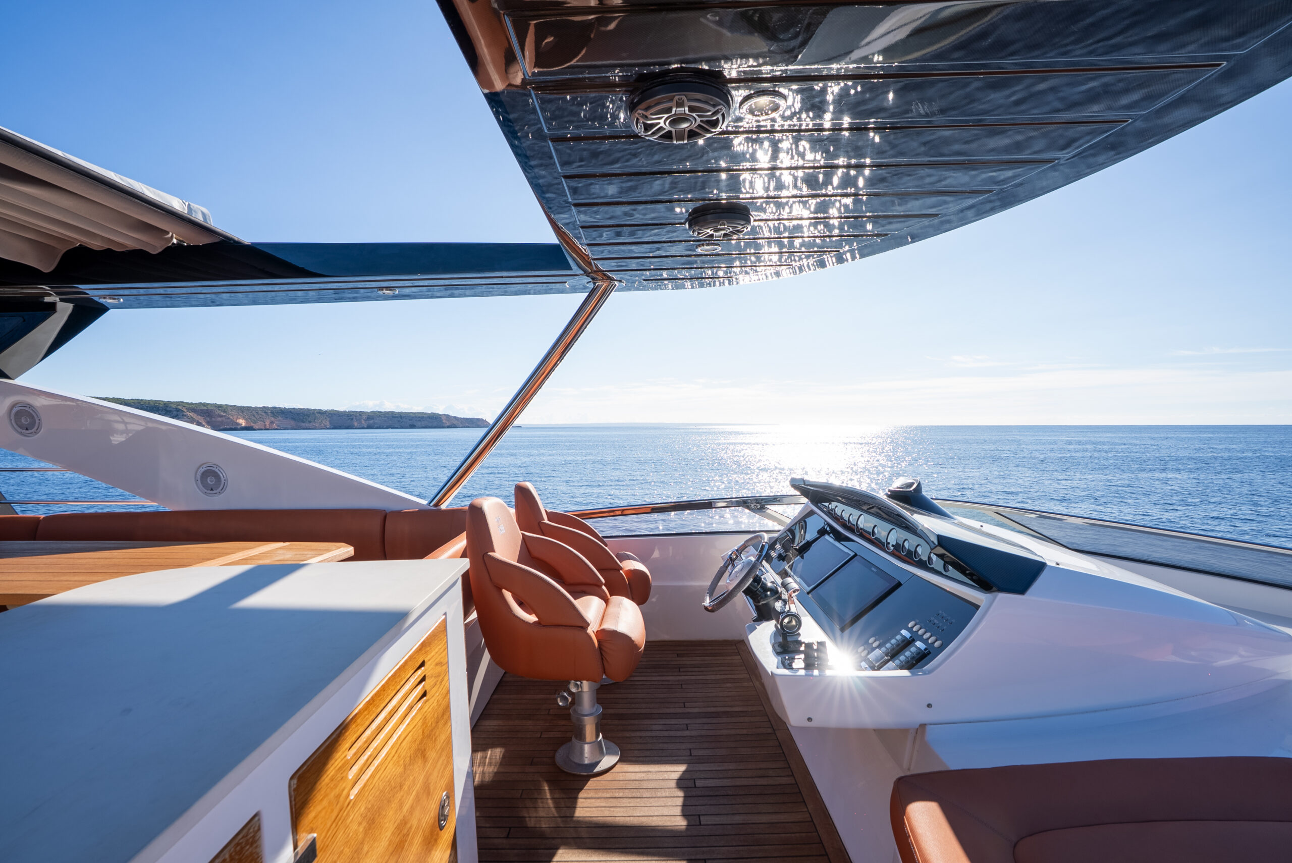 foto: 65 Sunseeker 