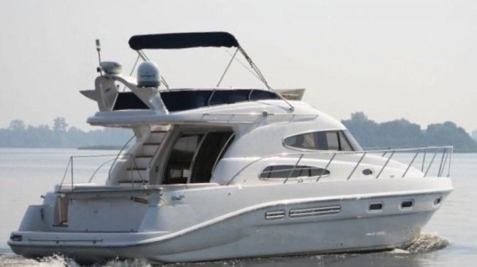 foto: 10 Sealine T47