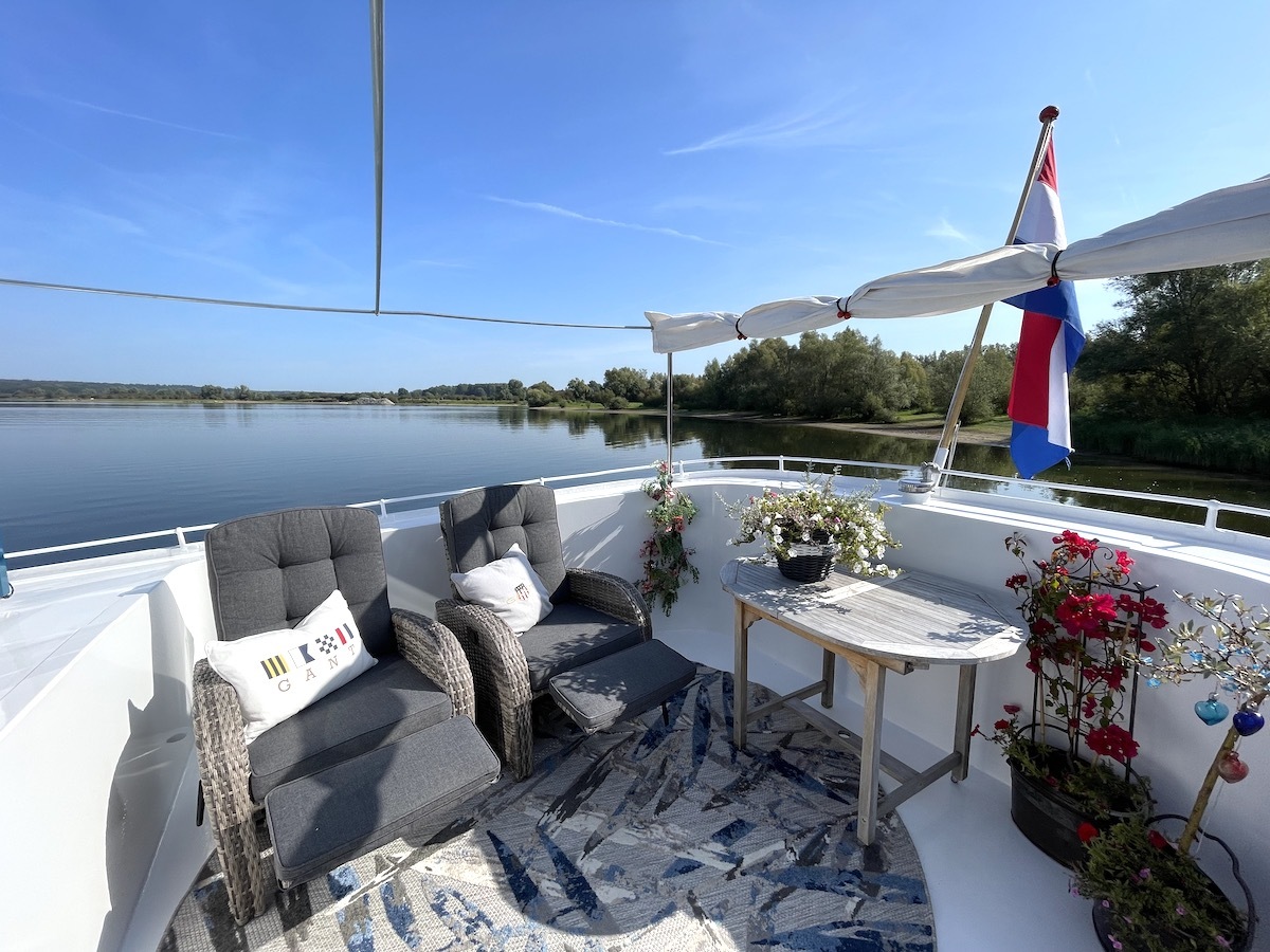 foto: 36 Luxe Motor 35.00