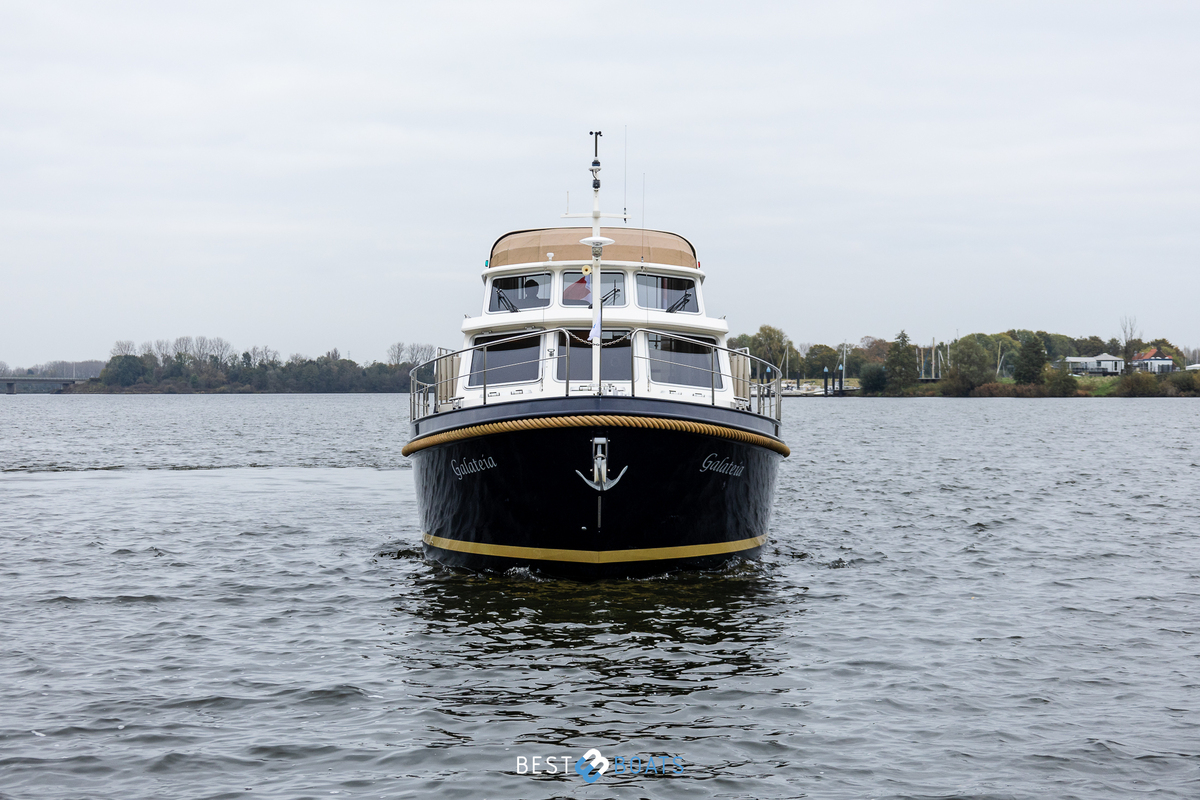 foto: 62 Linssen Grand Sturdy 410 AC Variotop