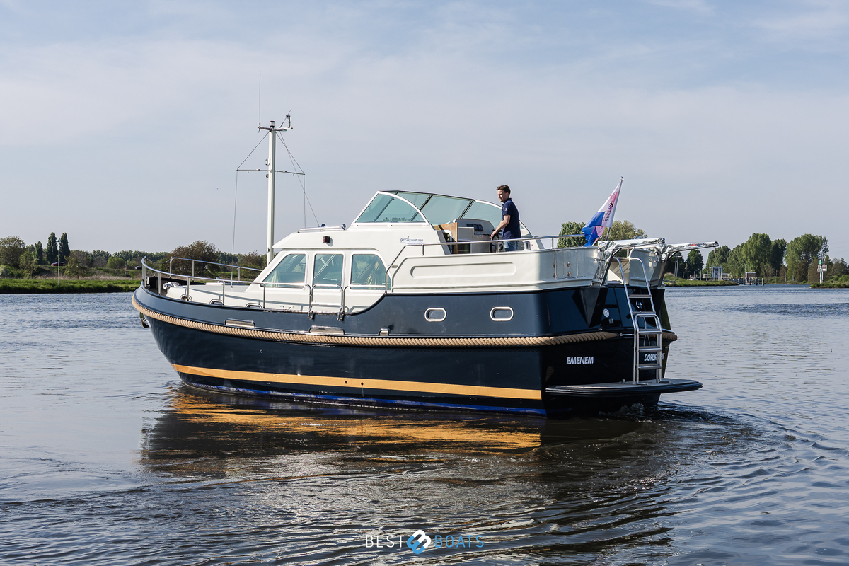 foto: 29 Linssen Grand Sturdy 380 AC 