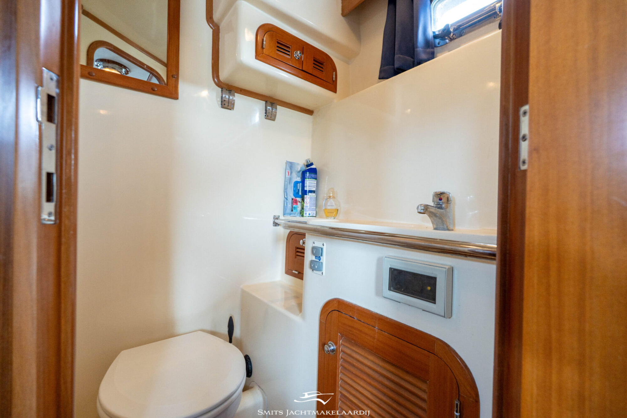 foto: 90 Baltic Baltic Trawler 40 Flybridge