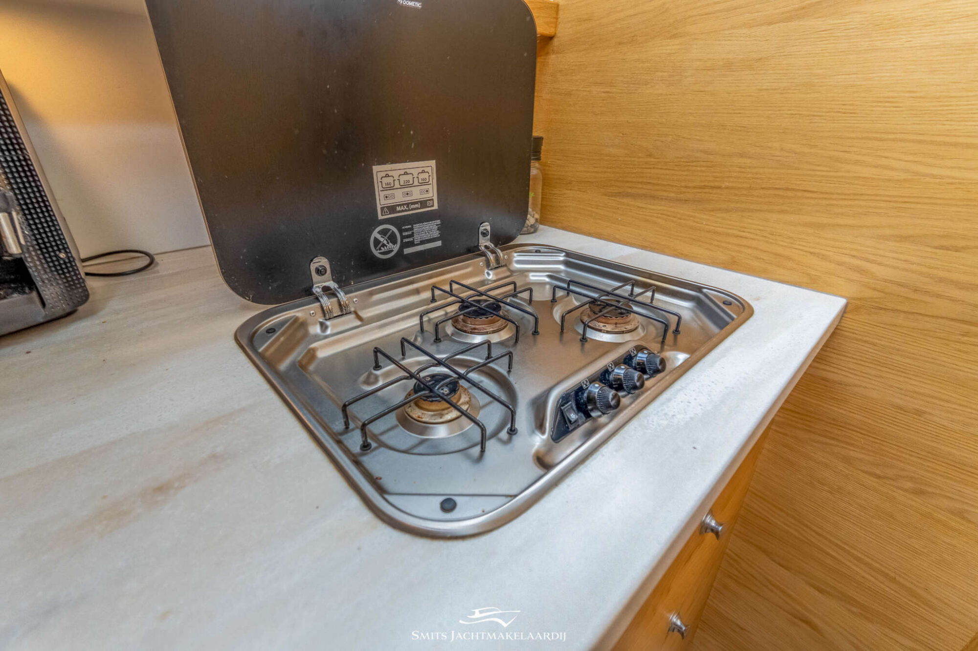 foto: 35 Vedette Vedette 33 Salon Comfort Line