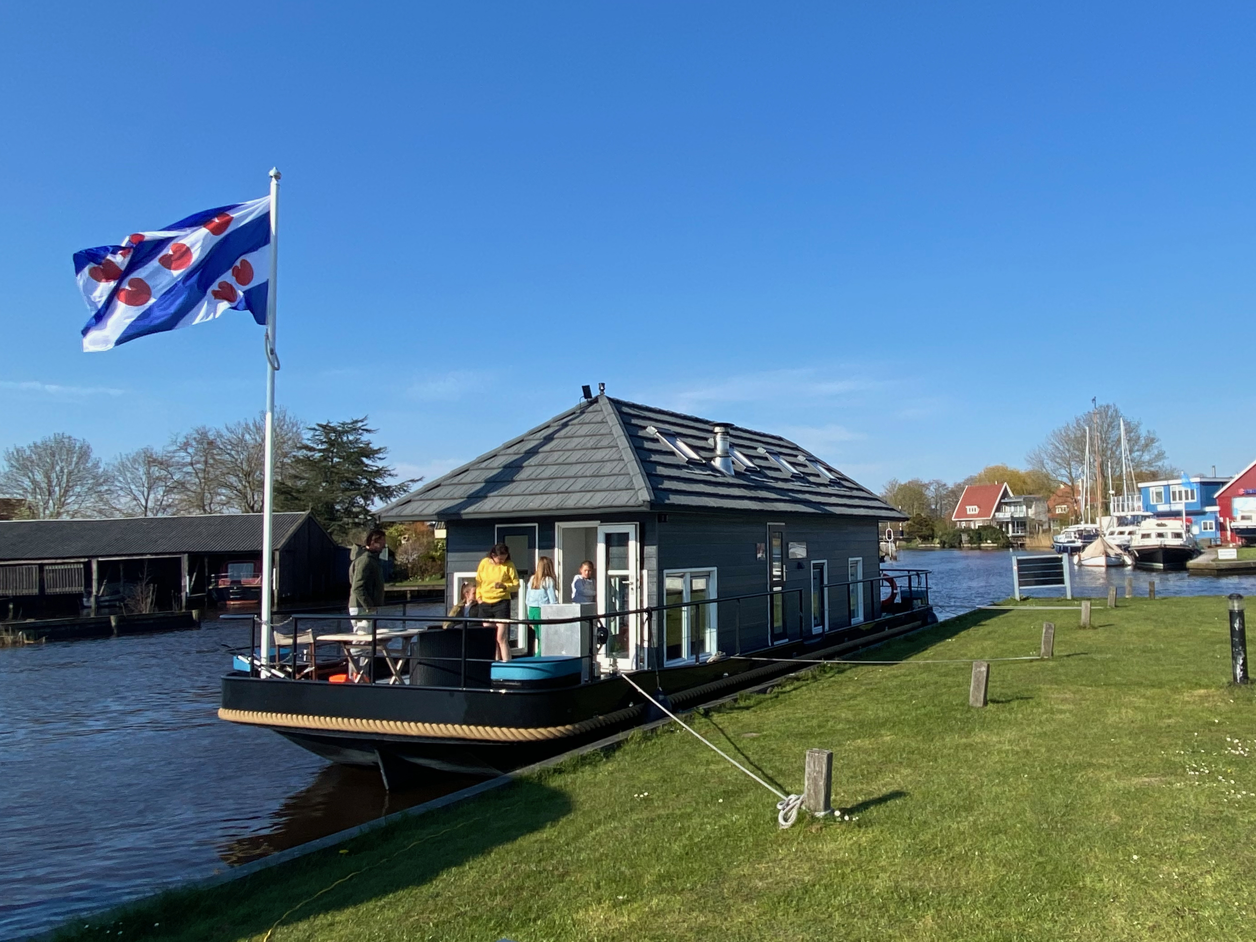 foto: 40 Prins HomeShip 1350 | VaarHuis | Houseboat