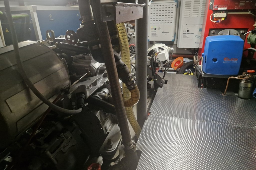 foto: 40 Vripack Kotter 1200 AK