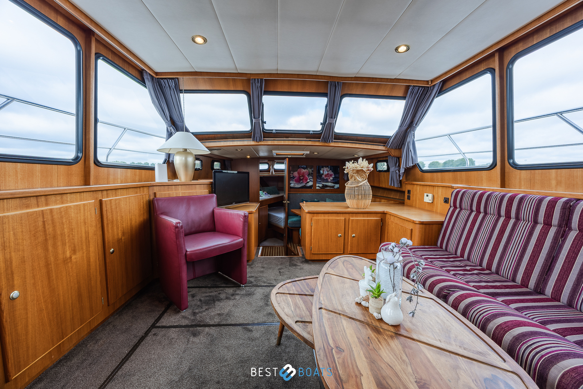 foto: 43 Valkkruiser Content 1300