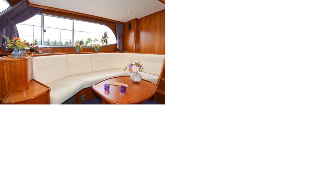 foto: 6 Vri-Jon Classic 44 AK
