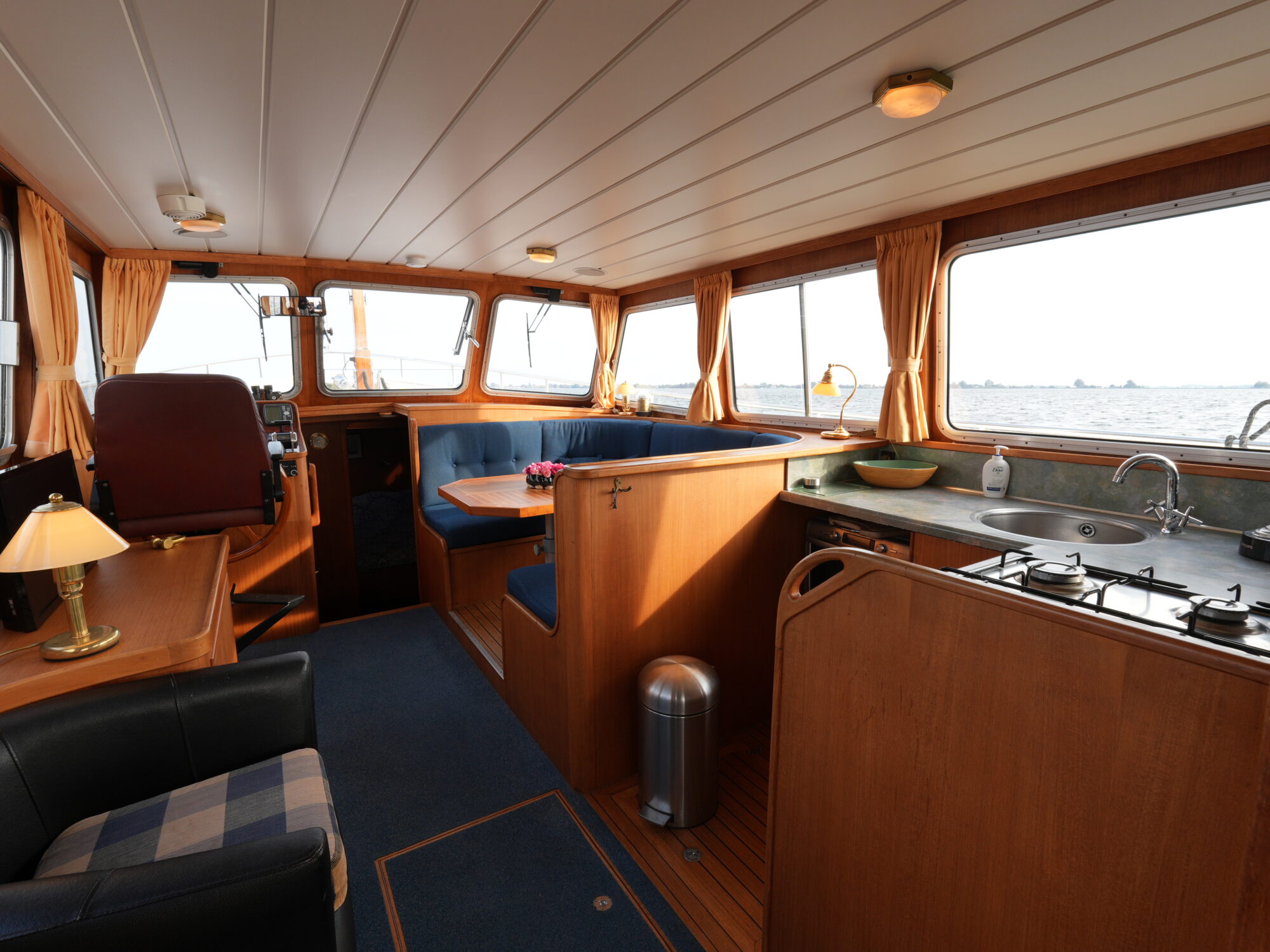 foto: 56 Barkas Barkas 12.00 OK