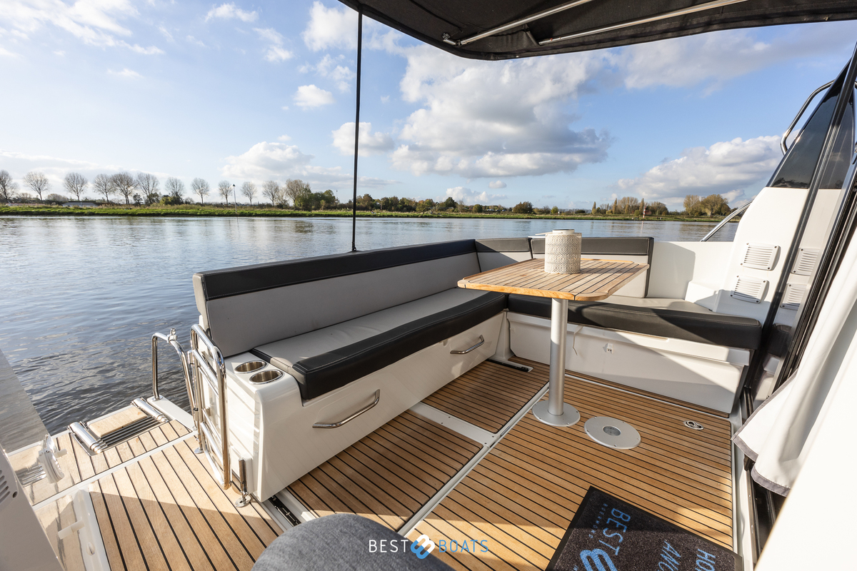 foto: 35 Jeanneau 895 MERRY FISHER