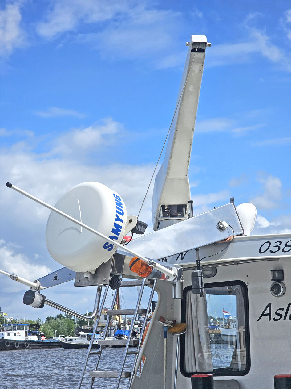 foto: 62 ex Patrouille vaartuig / Varend Woonschip 18.26 met UBC