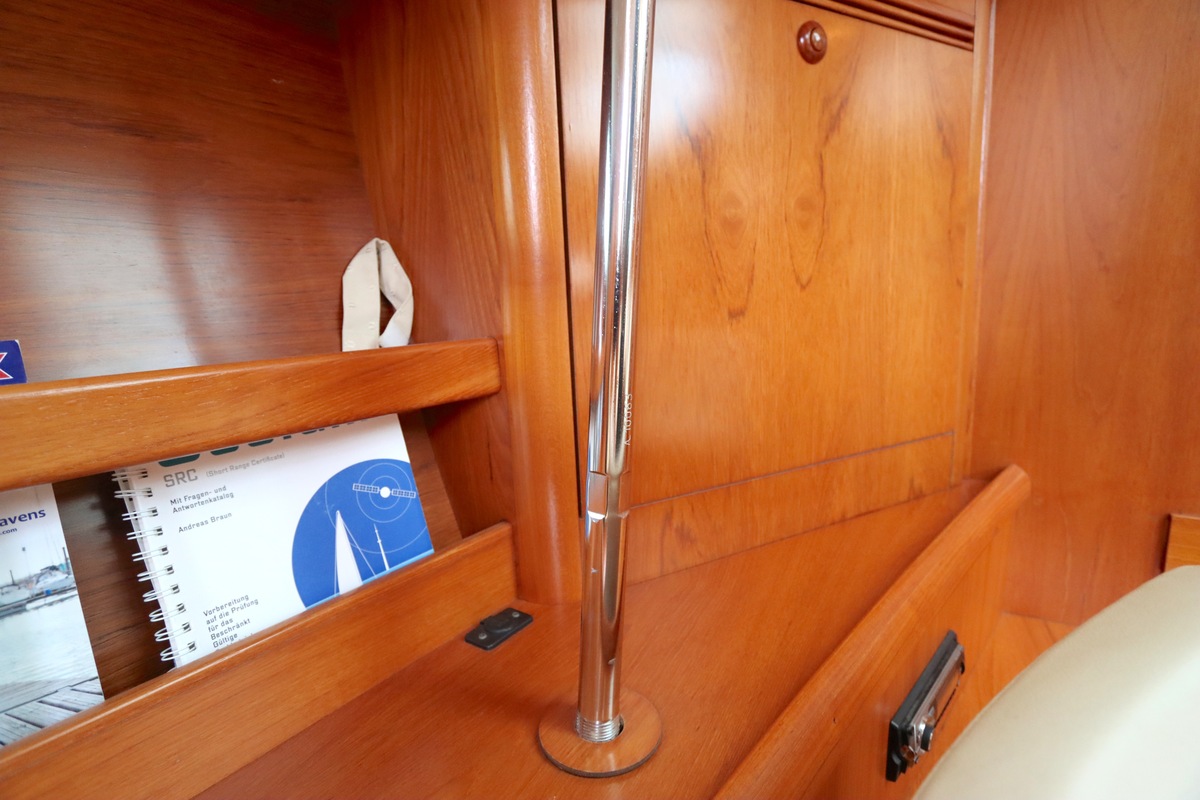 foto: 33 Jeanneau  Sun Odyssey 49 DS
