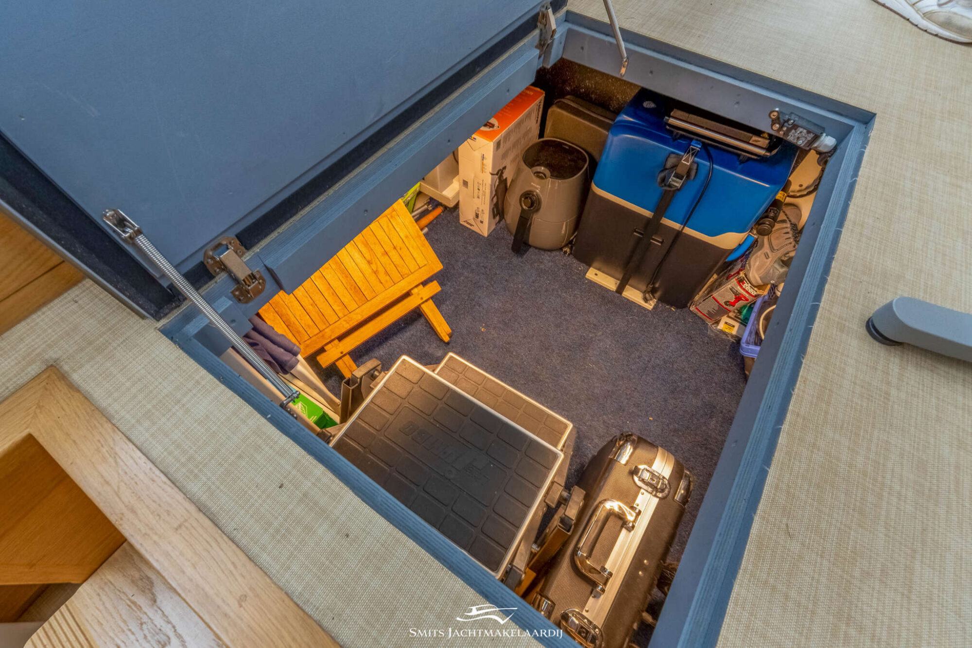 foto: 36 Vedette Vedette 33 Salon Comfort Line